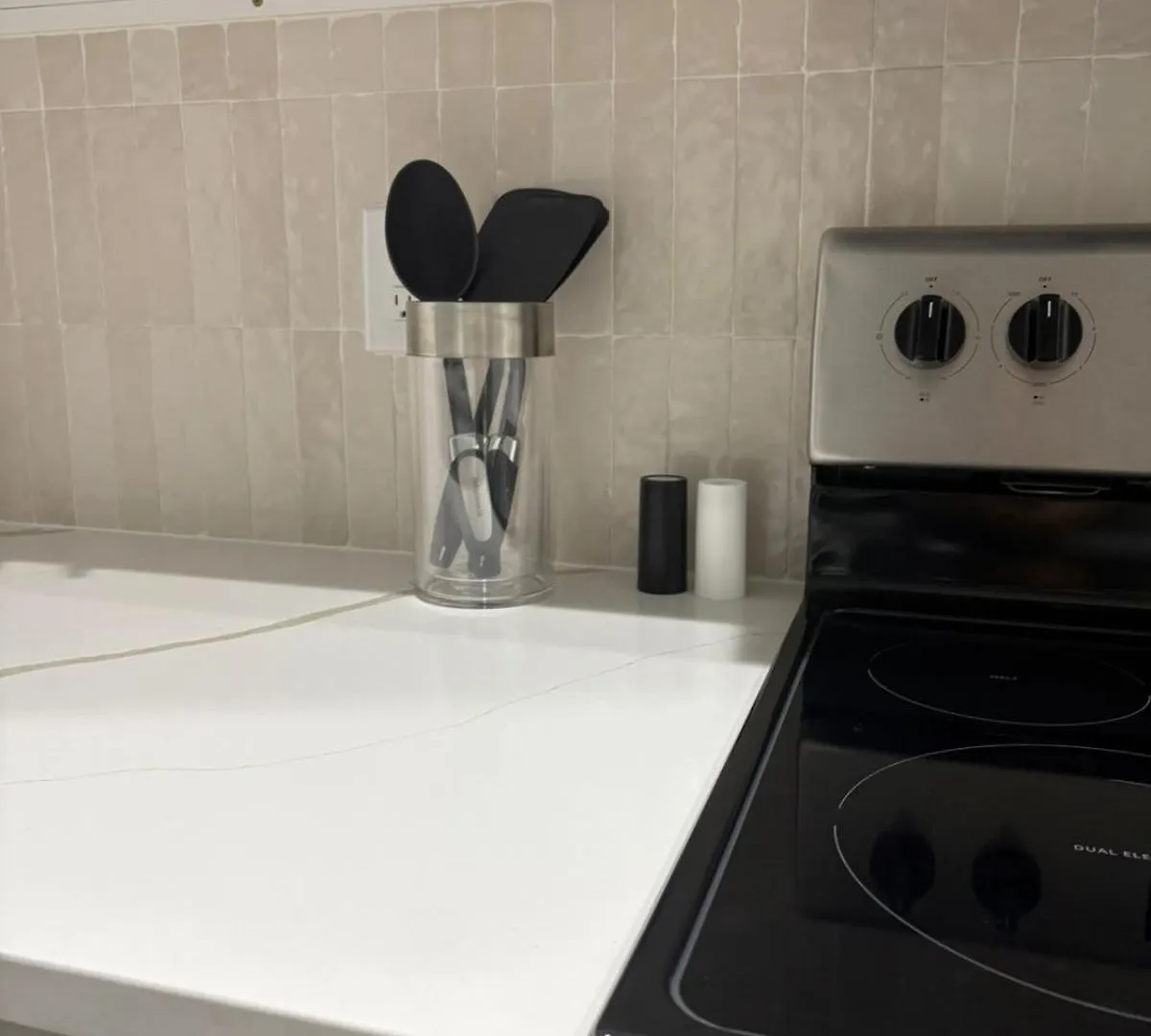Villa Spacious Modern 5-Bedroom House, Close To Downtown Tampa