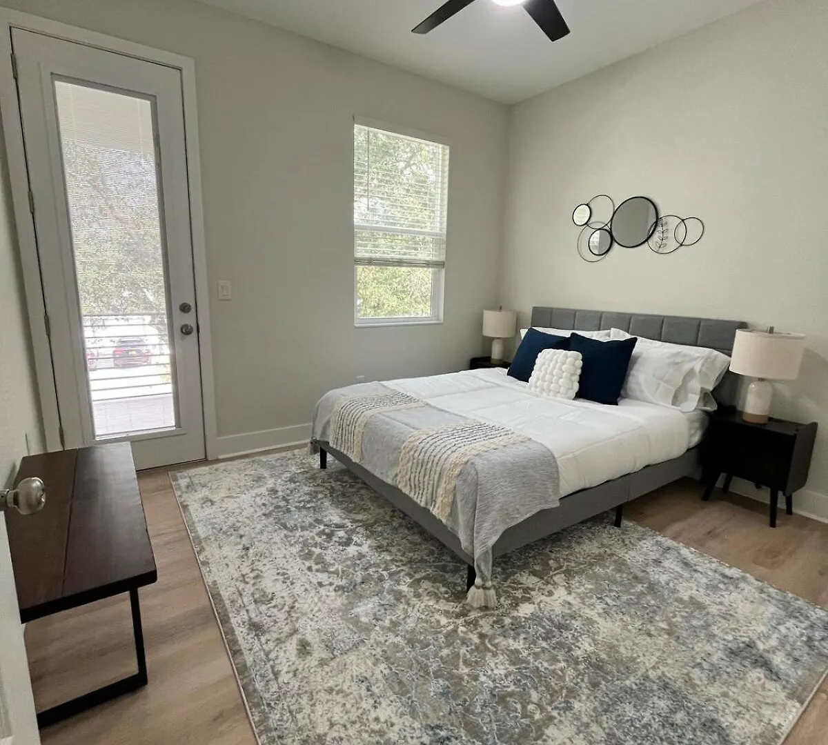 Spacious Modern 5-Bedroom House, Close To Downtown טאמפה וילה